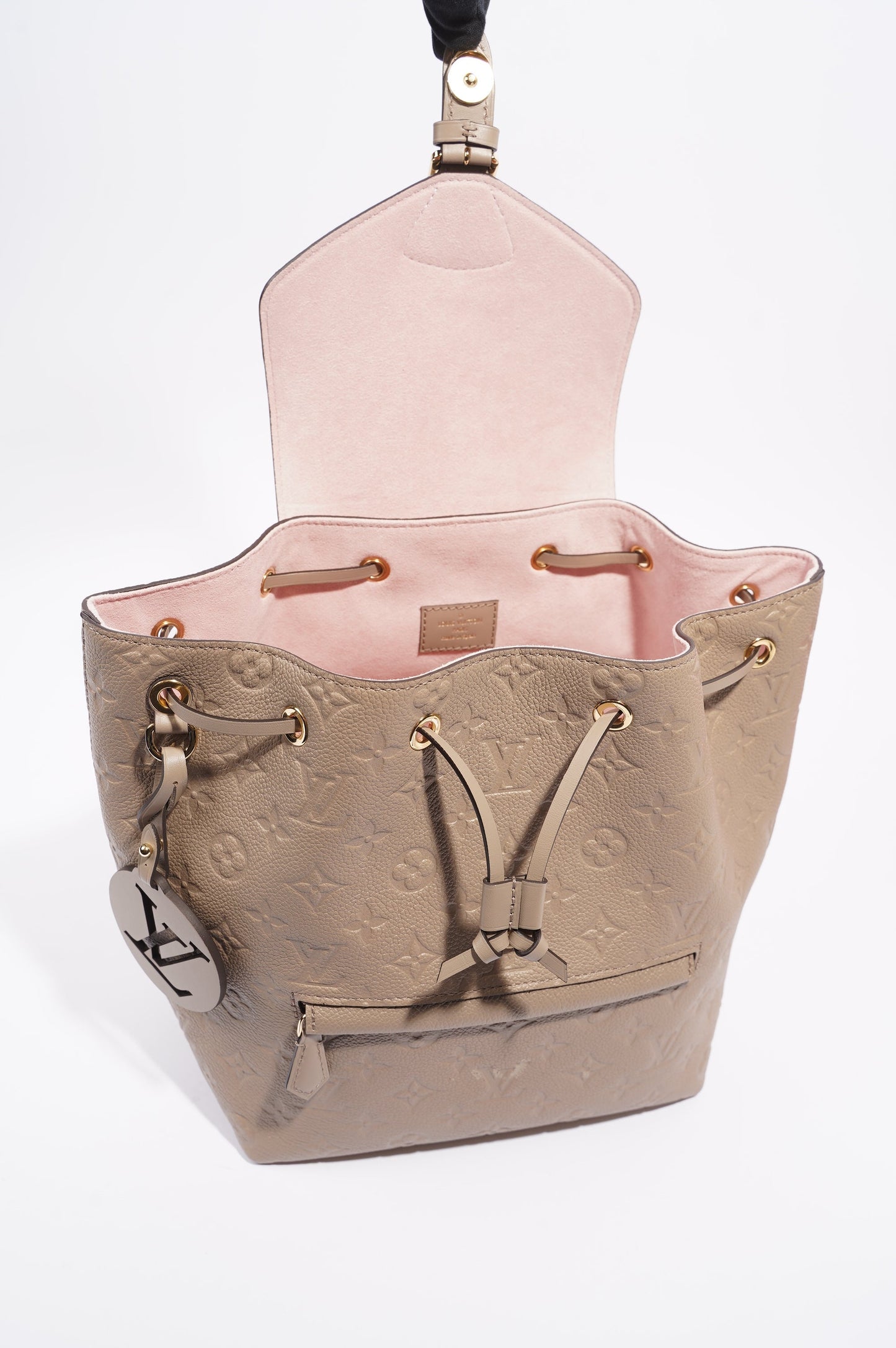 Louis Vuitton Womens Montsouris Backpack Dune