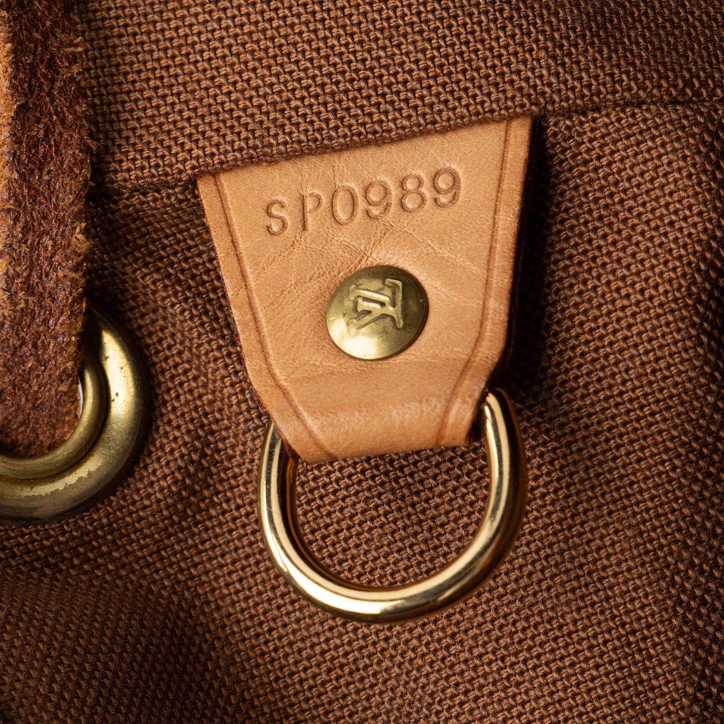 Louis Vuitton Vintage Monogram Canvas Montsouris MM Backpack (SHF-PqfA4Z)