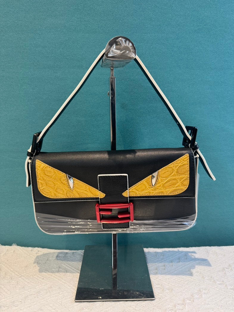 Fendi Preloved Crossbody Bag8402 Black Leather Crossbody Bag
