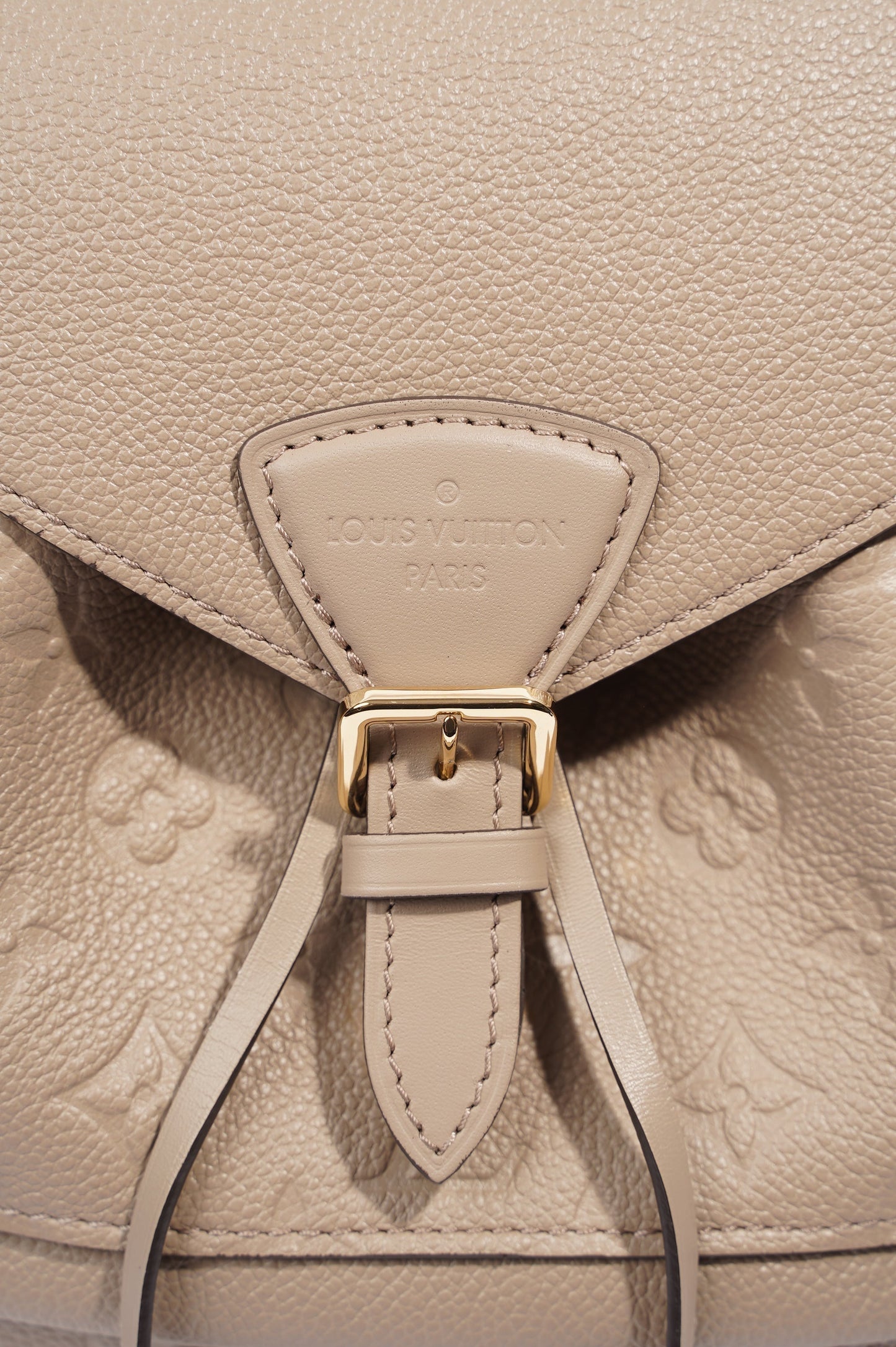 Louis Vuitton Womens Montsouris Backpack Dune